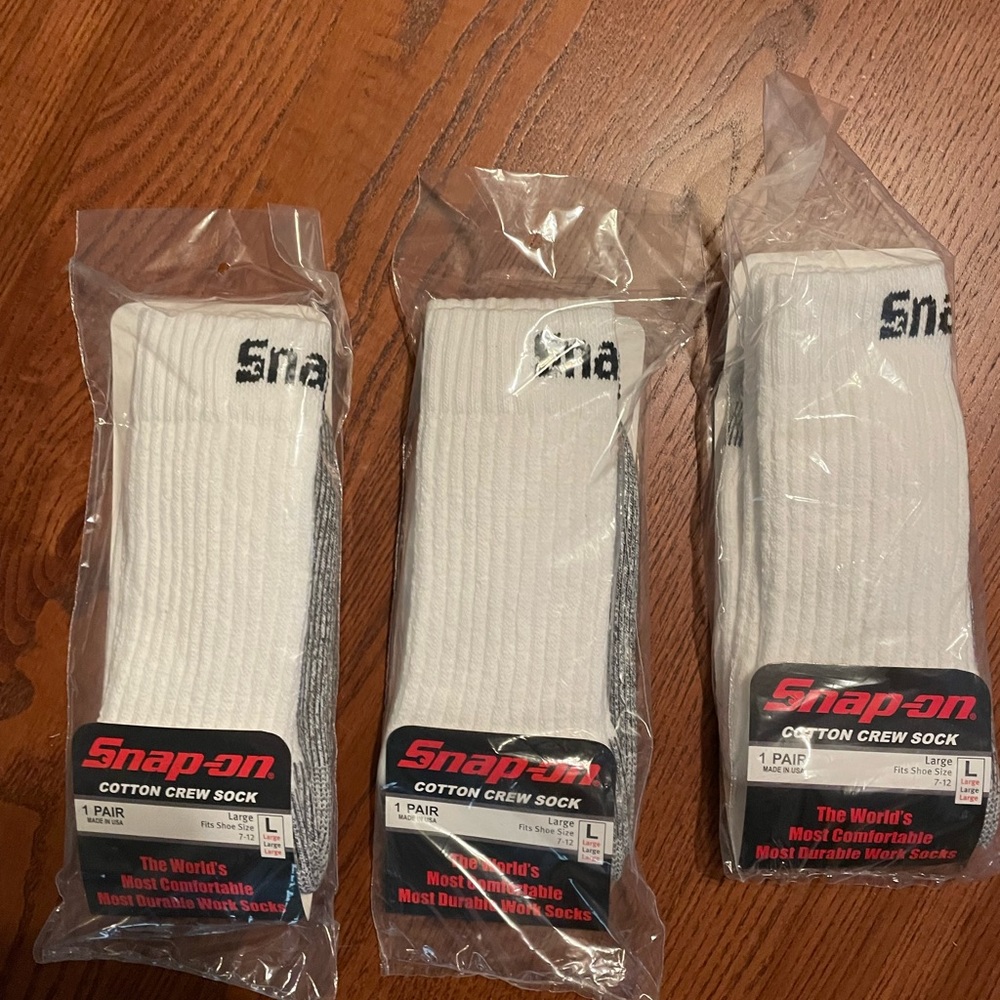 SNAP ON SOCKS